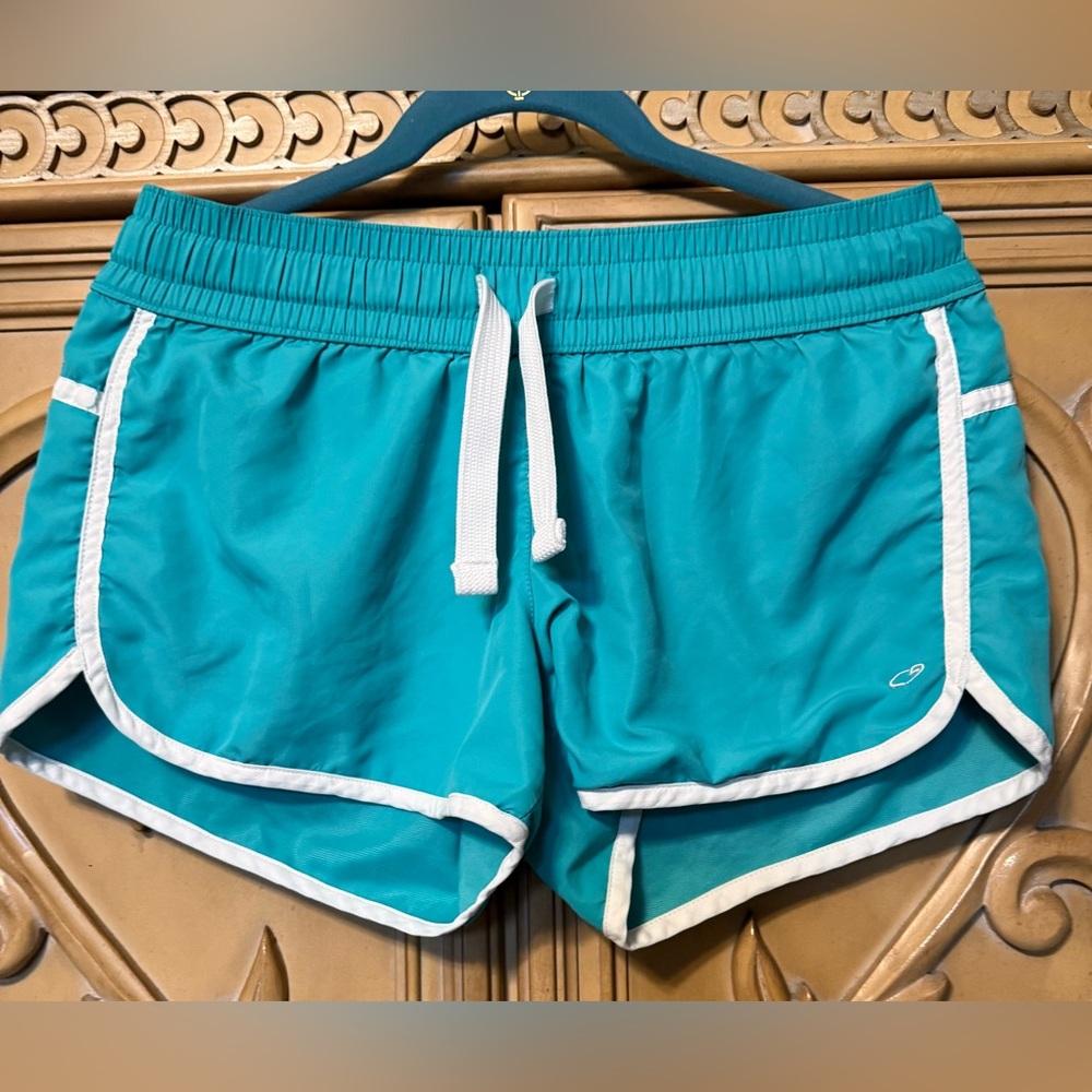 Champion Shorts Teal color w/white Contrast Trim elastic waist & drawstring sz M